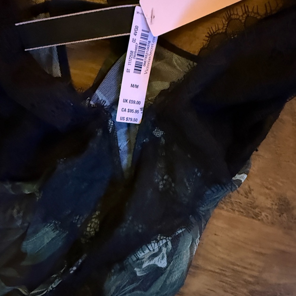 Victoria's Secret Very Sexy Shine Black Green Lace Bodysuit M New - Picture 9 of 12